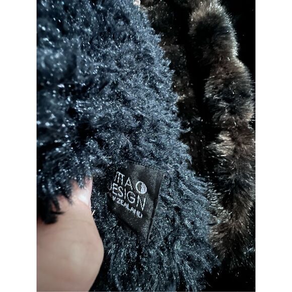 CITTA DESIGN New Zealand Black Sheep plush - Picture 2 of 5